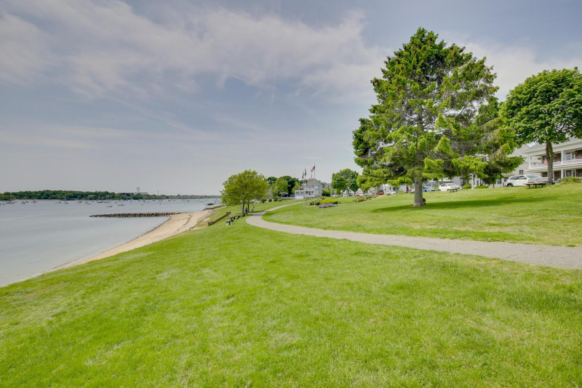 Quaint Beverly Townhome Walk To Beach And Downtown! 외부 사진