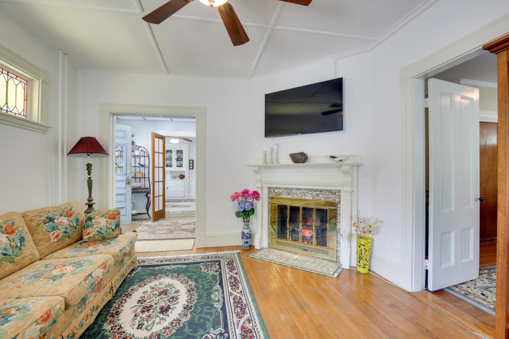 Quaint Beverly Townhome Walk To Beach And Downtown! 외부 사진